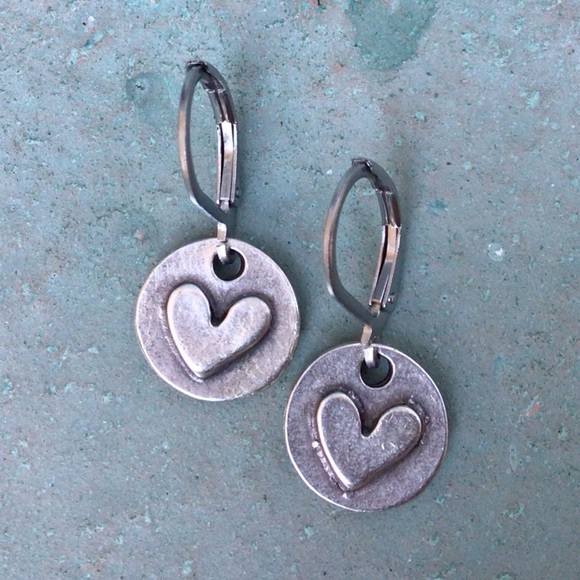 New Sundance Charm Earrings leverback wires - Picture 4 of 13